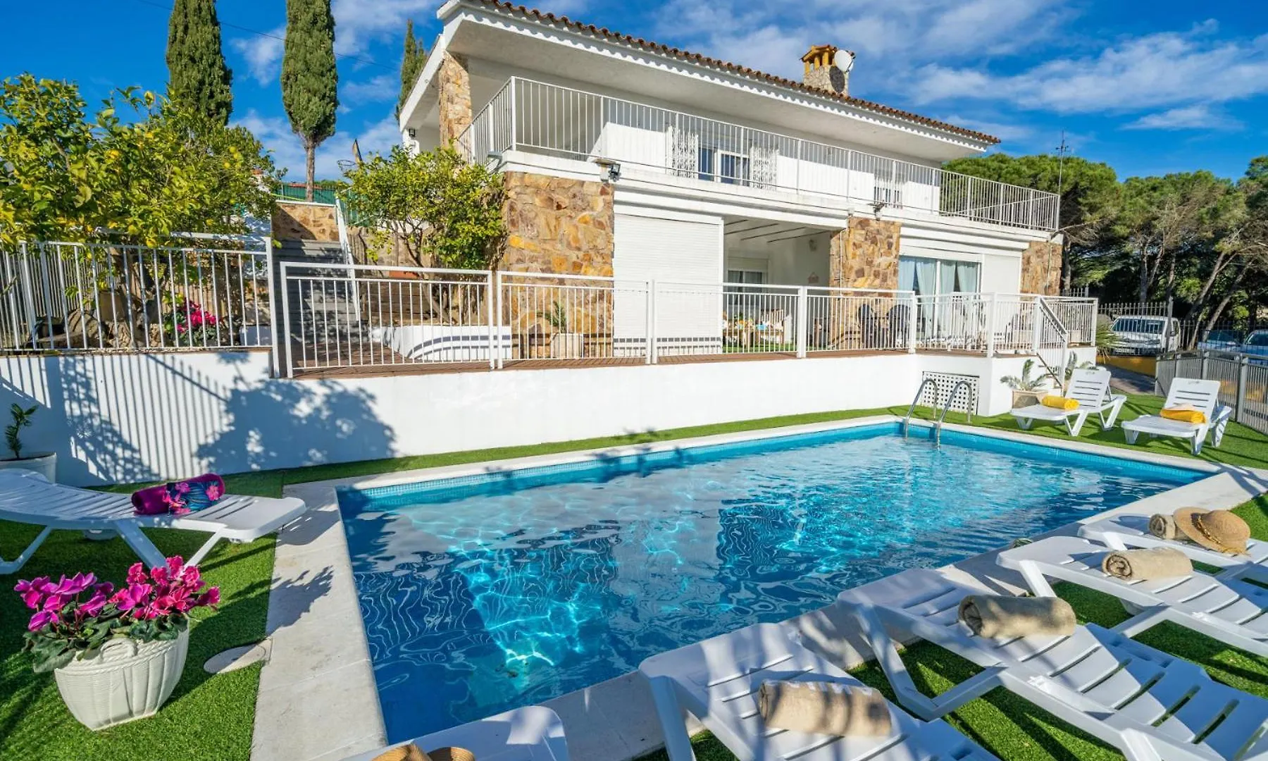 Villa Palm Beach Lux, Ideal Grupos Con Aireacondicionado Lloret de Mar